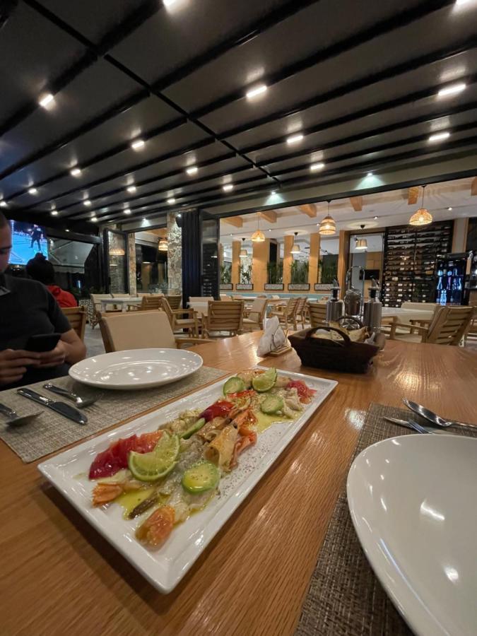 Hotel Кепаро Экстерьер фото